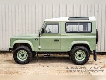 Used Land Rover Defender 2004 for sale - 75904402: Photo