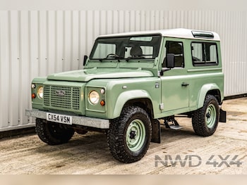 Used Land Rover Defender 2004 for sale - 75904402: Photo