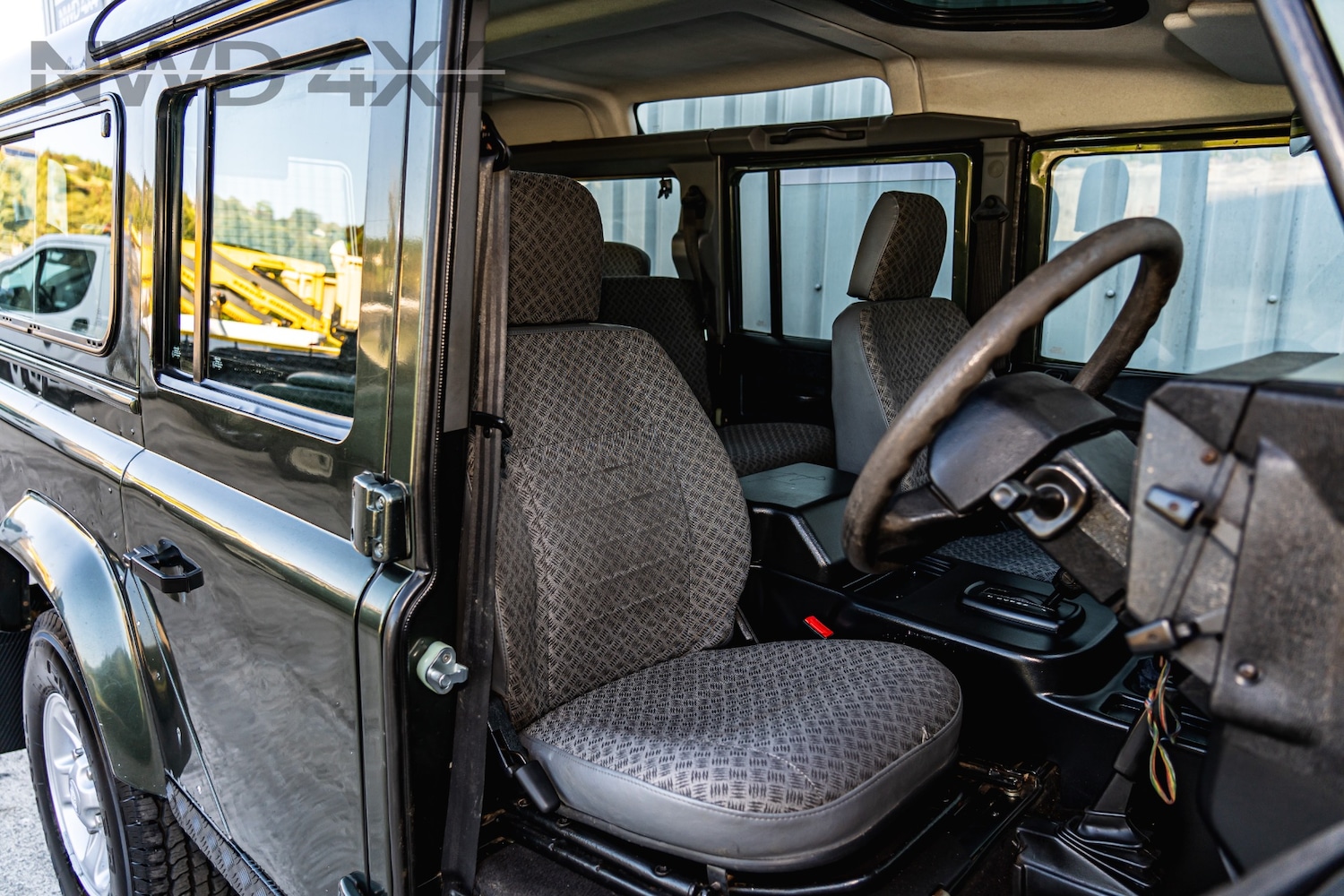 Used Land Rover Defender 2005 for sale - 68507702: Photo 11