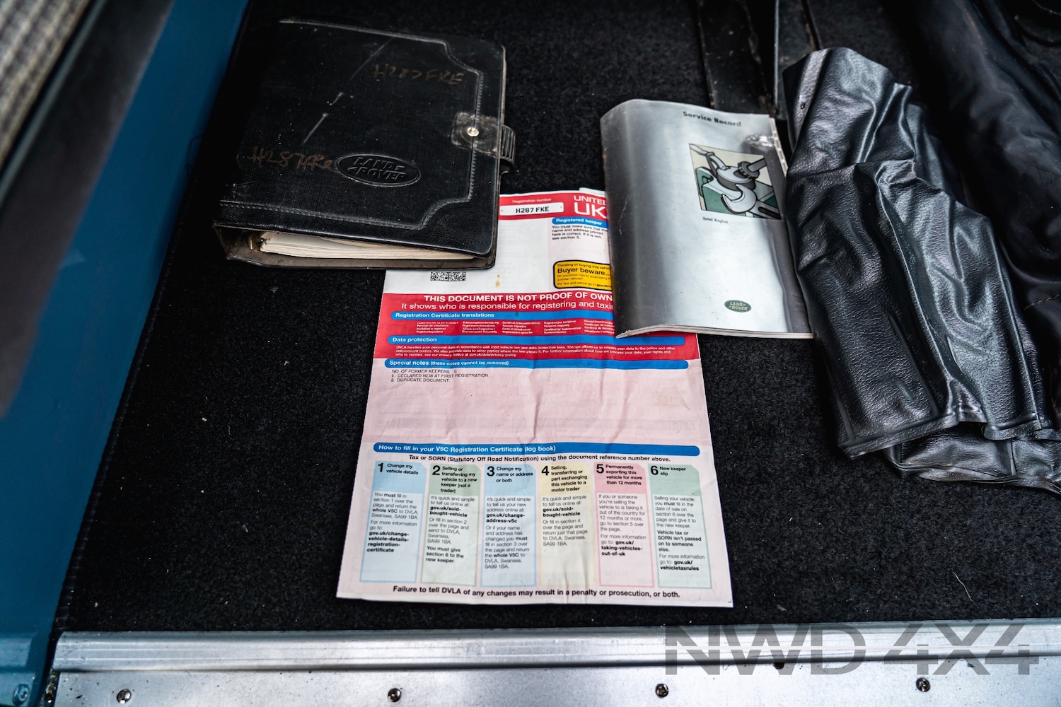 Used Land Rover Defender 1991 for sale - 76027831: Photo 11