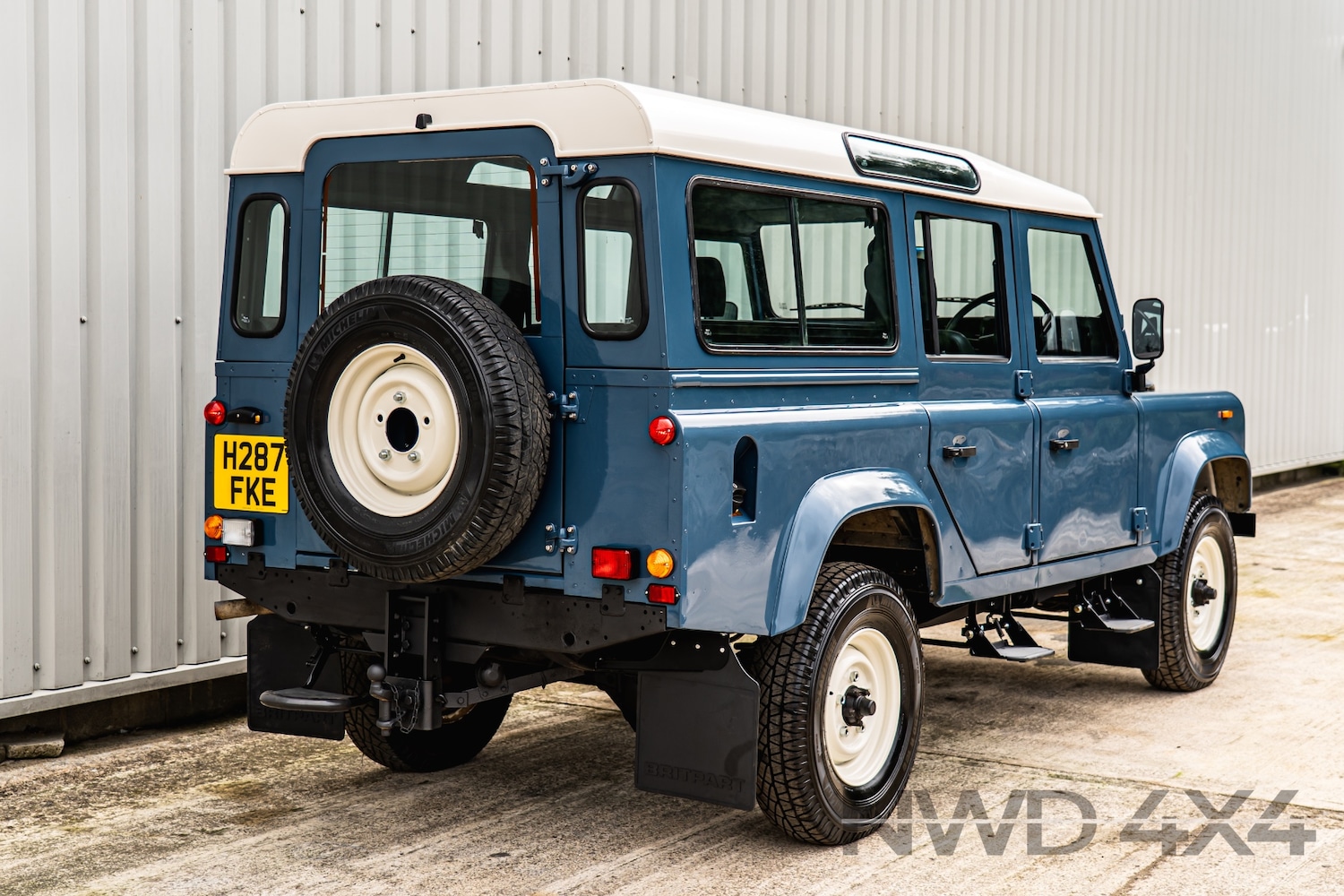 Used Land Rover Defender 1991 for sale - 76027831: Photo 21