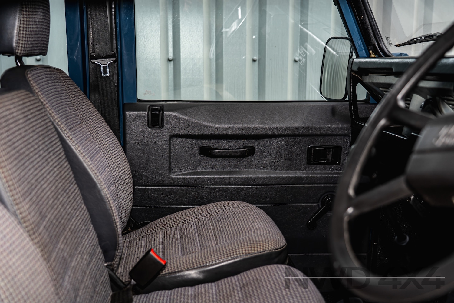 Used Land Rover Defender 1991 for sale - 76027831: Photo 26