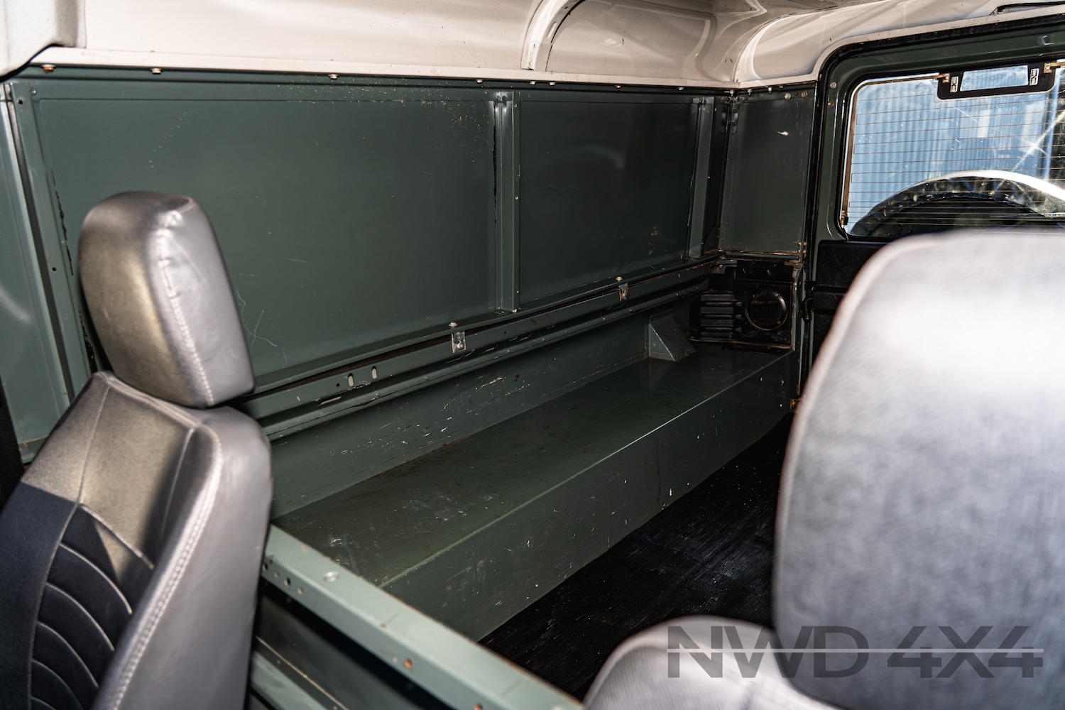 Used Land Rover Defender 2009 for sale - 76637483: Photo 12