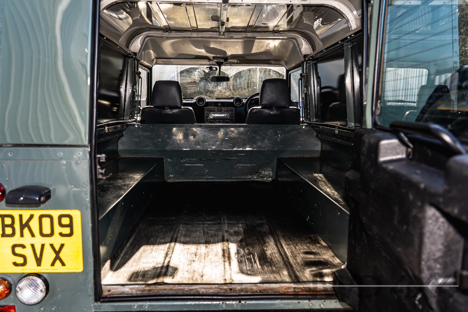 Used Land Rover Defender 2009 for sale - 76637483: Photo 13