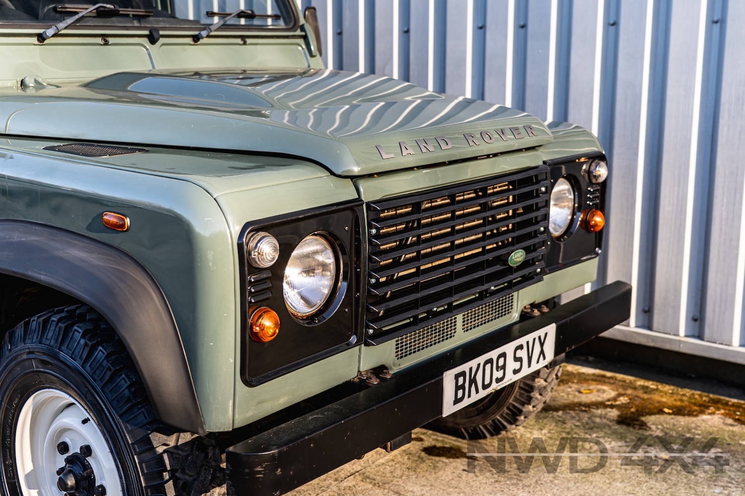 Used Land Rover Defender 2009 for sale - 76637483: Photo 7