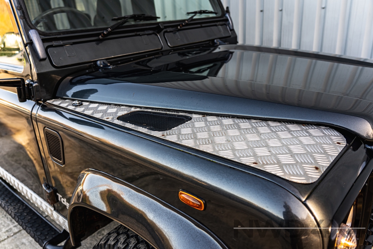 Used Land Rover Defender 1999 for sale - 76637309: Photo 10