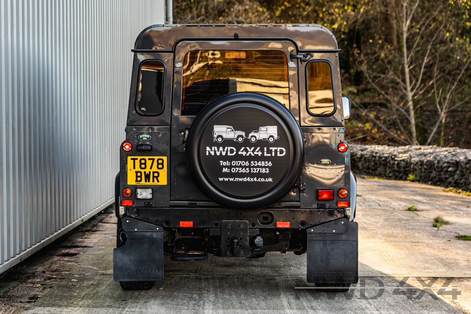 Used Land Rover Defender 1999 for sale - 76637309: Photo 11