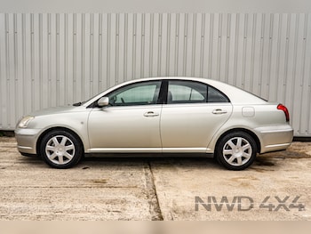 Used Toyota Avensis 2003 for sale - 75582087: Photo