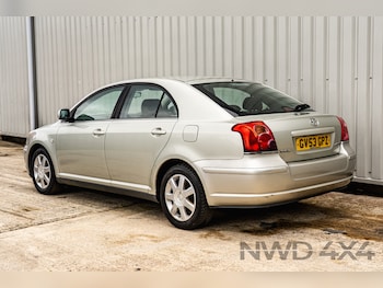 Used Toyota Avensis 2003 for sale - 75582087: Photo