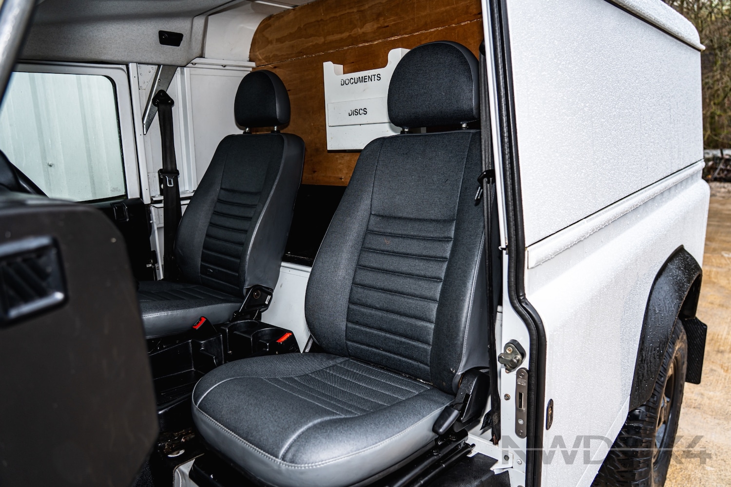 Used Land Rover Defender 2015 for sale - 77716253: Photo 12