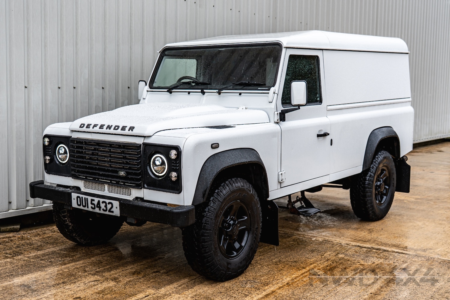 Used Land Rover Defender 2015 for sale - 77716253: Photo 3
