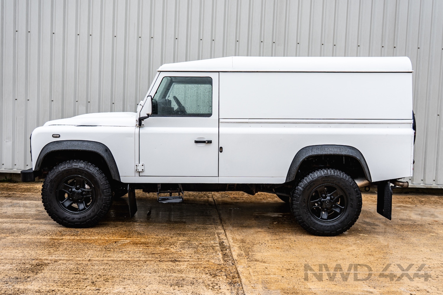 Used Land Rover Defender 2015 for sale - 77716253: Photo 4