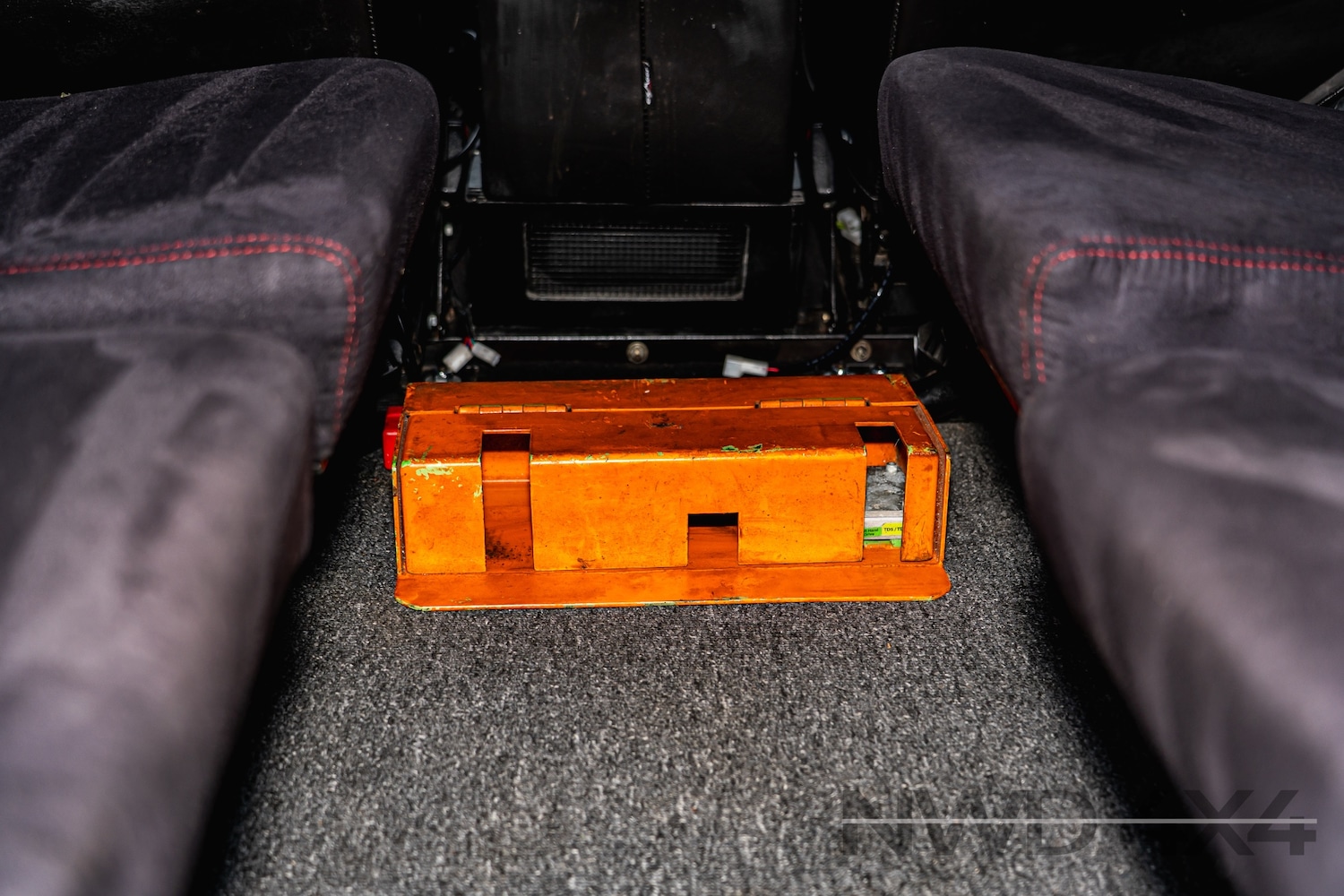 Used Land Rover Defender 90 2018 for sale - 77378805: Photo 27