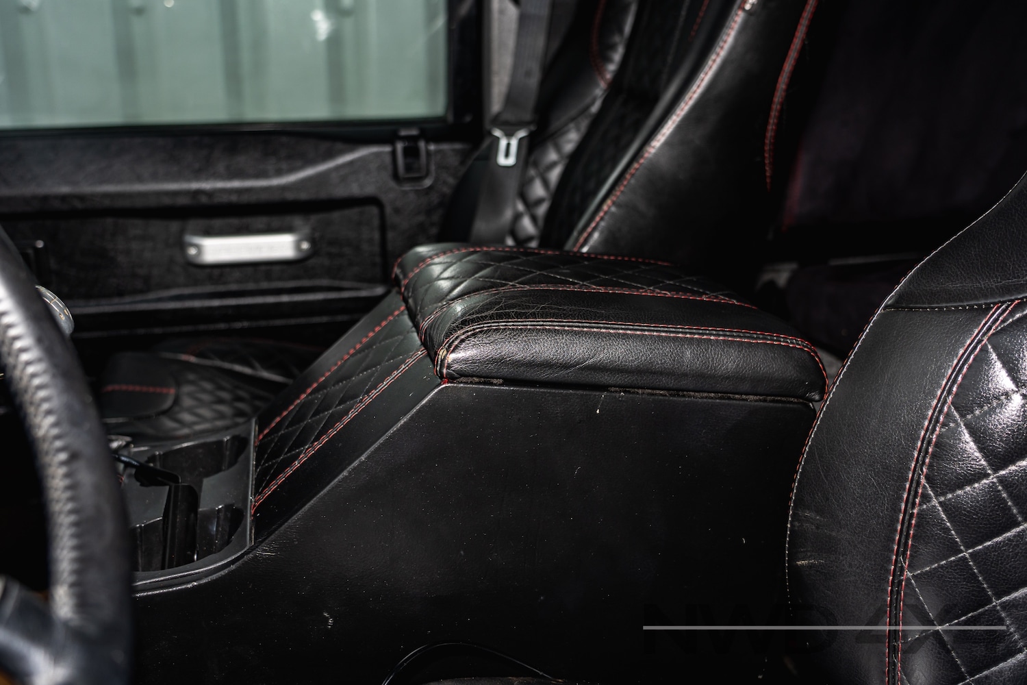 Used Land Rover Defender 90 2018 for sale - 77378805: Photo 29