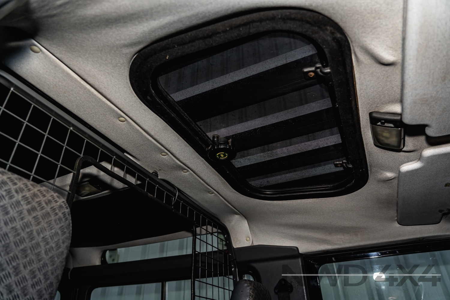 Used Land Rover Defender 1999 for sale - 77490118: Photo 16