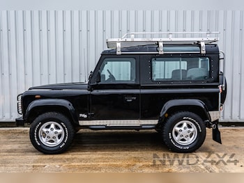 Used Land Rover Defender 1999 for sale - 77490118: Photo