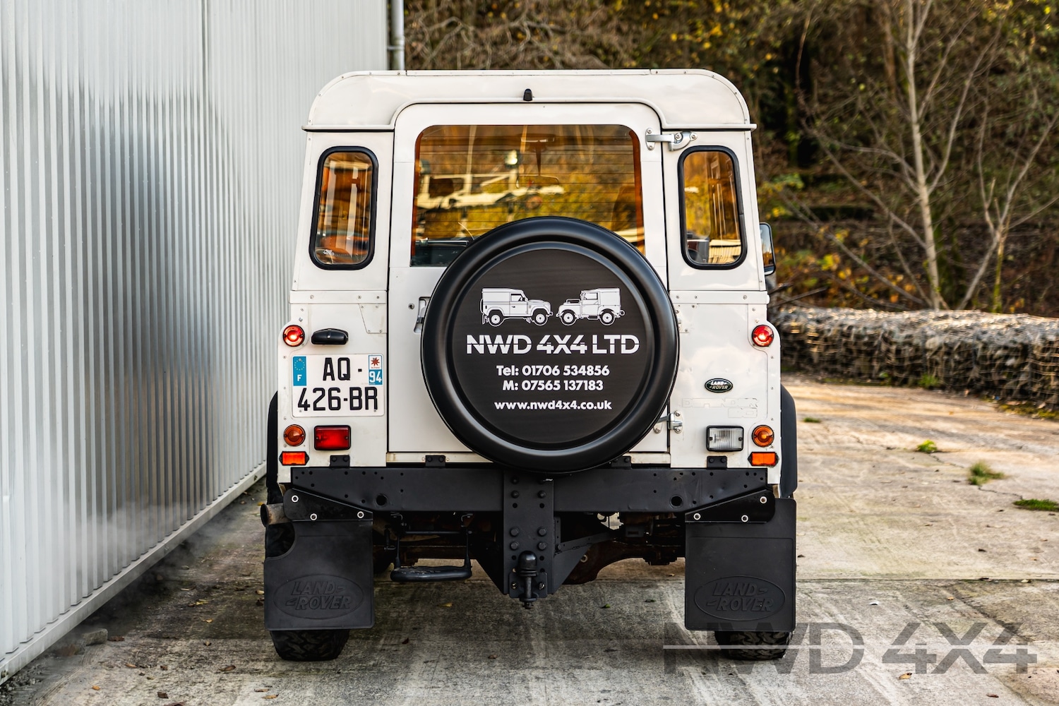 Used Land Rover Defender 90 for sale - 76637950: Photo 12