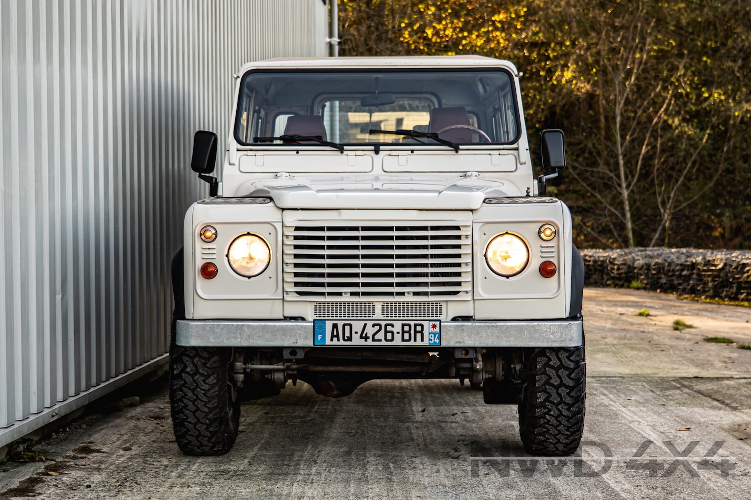 Used Land Rover Defender 90 for sale - 76637950: Photo 7