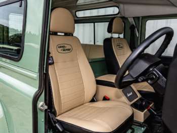 Used Land Rover Defender  for sale - 72015405: Photo