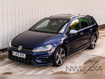 Used Volkswagen Golf 2019 for sale - 75774609: Photo