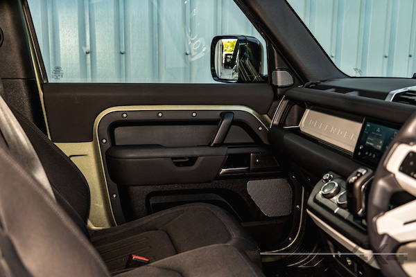 Used Land Rover Defender 2022 for sale - 74625674: Photo 23