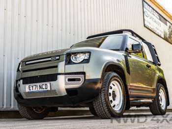 Used Land Rover Defender 2022 for sale - 74625674: Photo