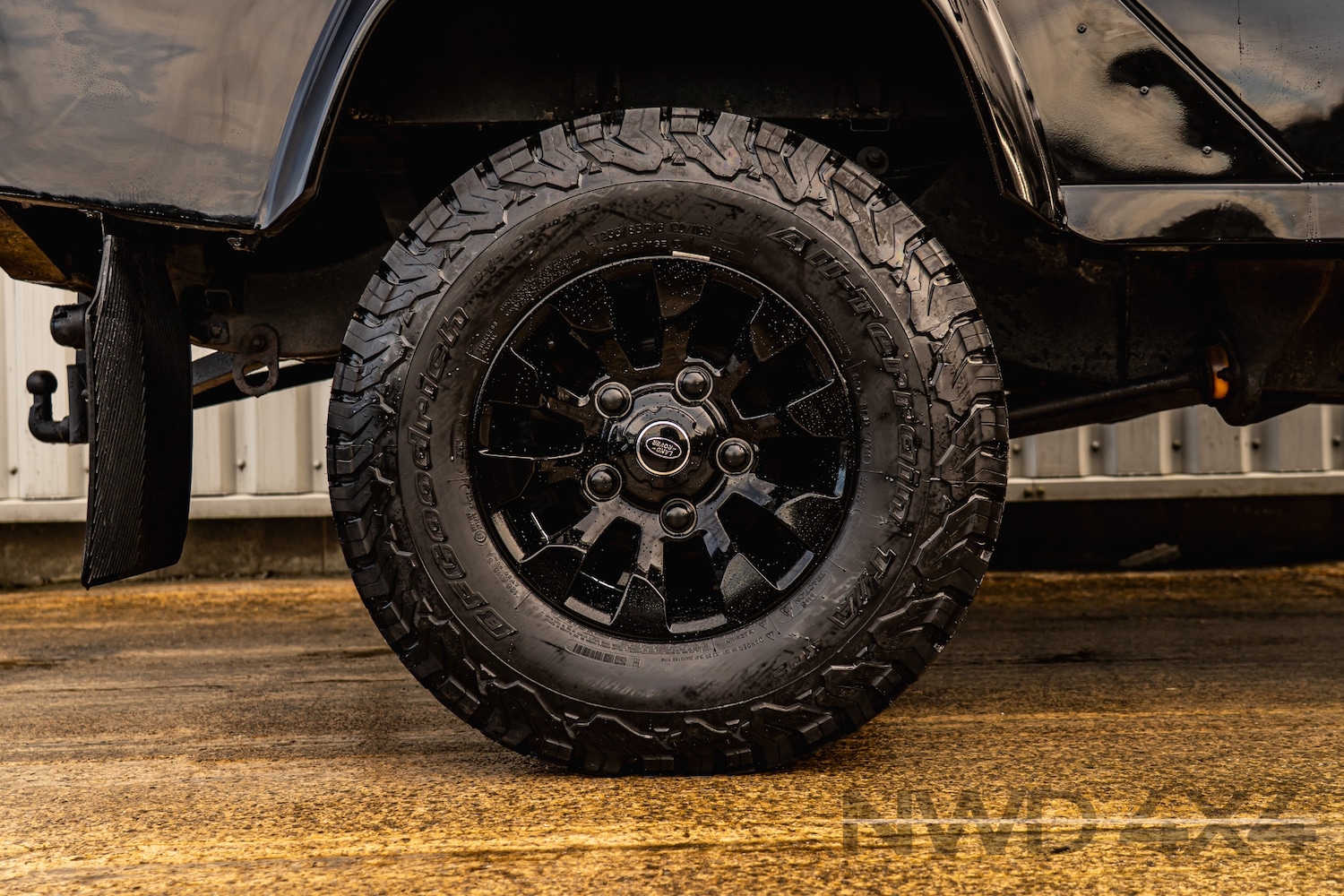 Used Land Rover Defender 110 1995 for sale - 77245124: Photo 11