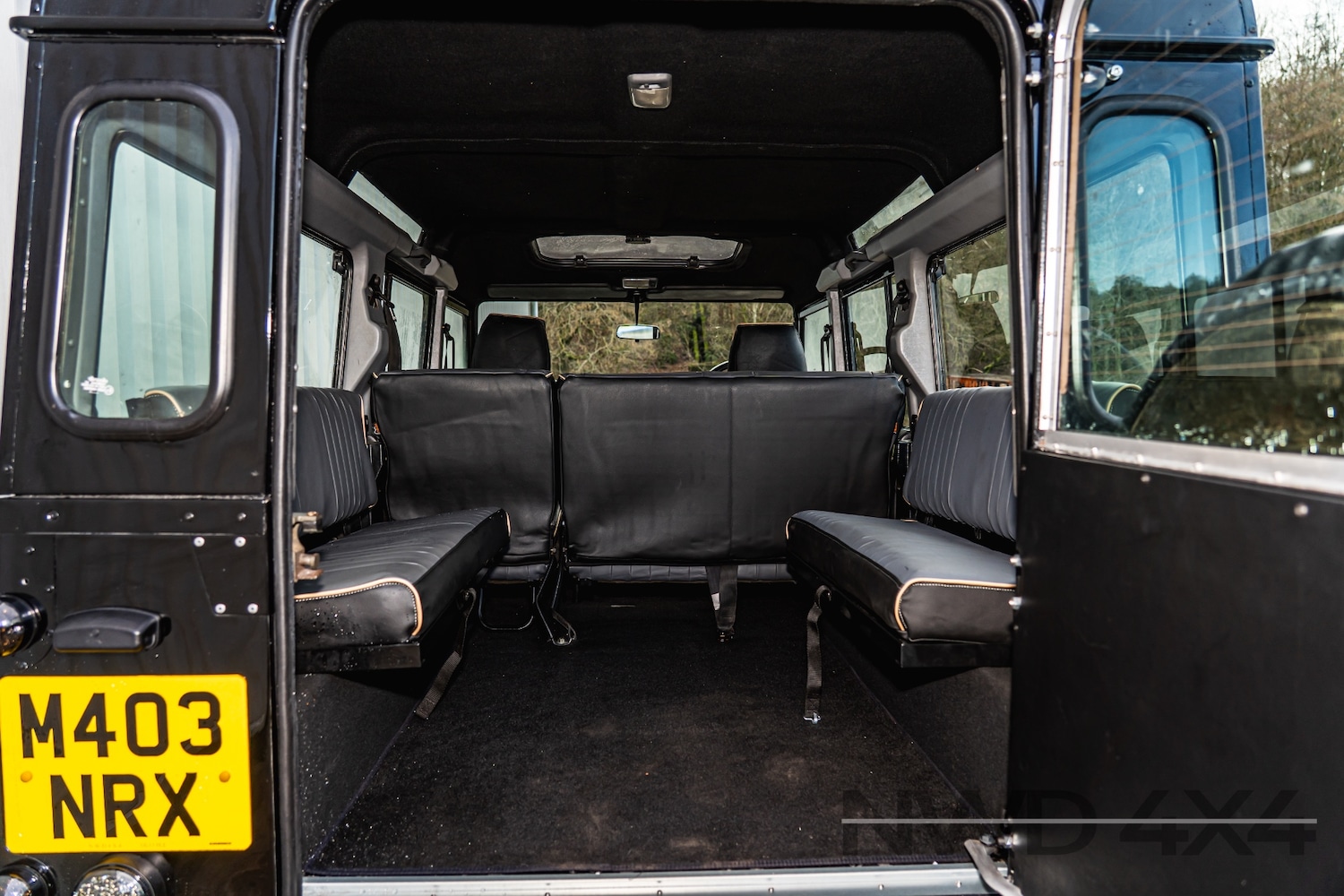 Used Land Rover Defender 110 1995 for sale - 77245124: Photo 26