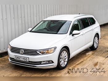Used Volkswagen Passat 2017 for sale - 76449760: Photo