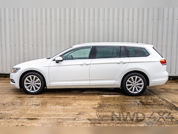 Used Volkswagen Passat 2017 for sale - 76449760: Photo
