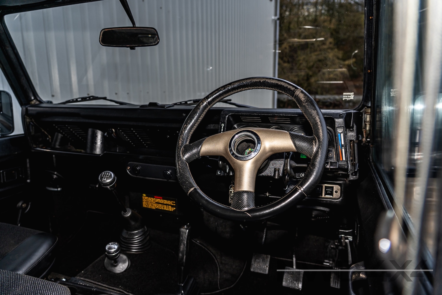 Used Land Rover Defender 130 1992 for sale - 77445985: Photo 17