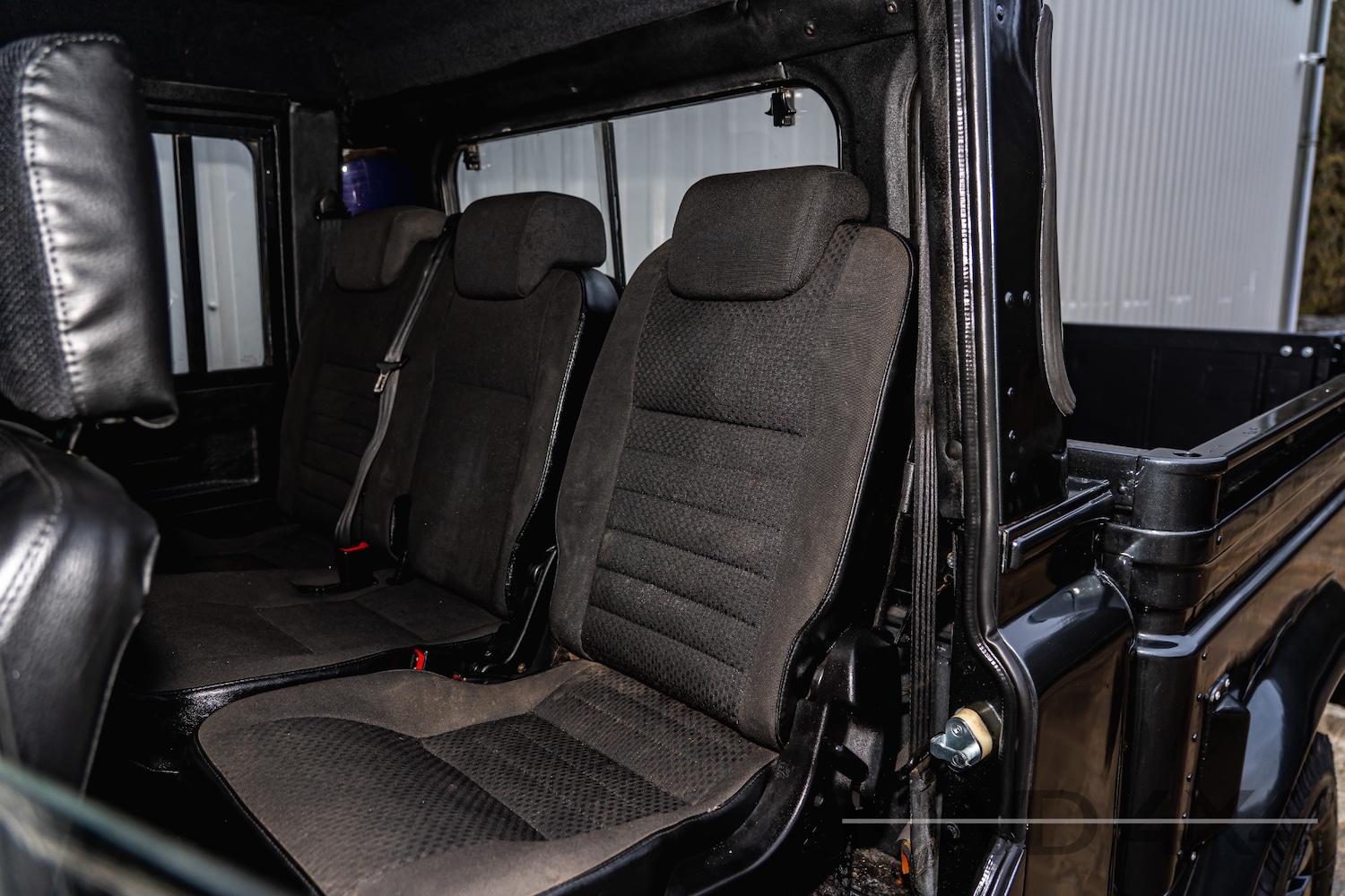 Used Land Rover Defender 130 1992 for sale - 77445985: Photo 19