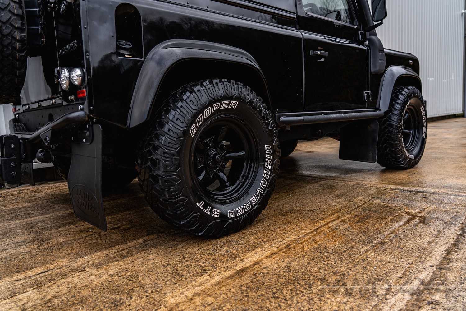 Used Land Rover Defender 2009 for sale - 78108022: Photo 12