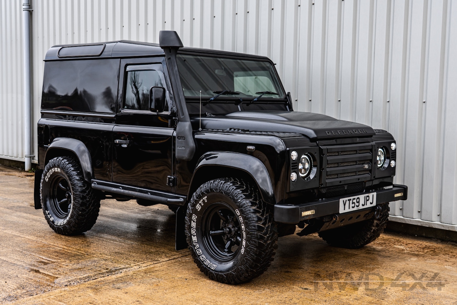 Used Land Rover Defender 2009 for sale - 78108022: Photo 8