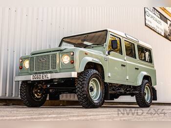 Used Land Rover Defender 2010 for sale - 79690527: Photo