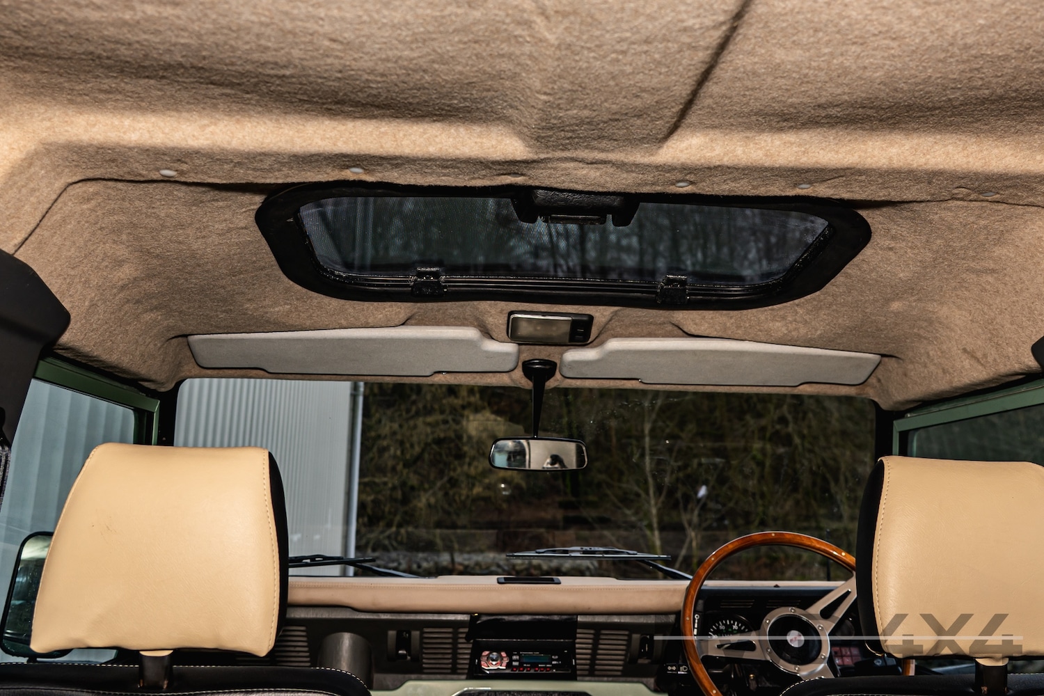 Used Land Rover Defender 90 1994 for sale - 77444148: Photo 26