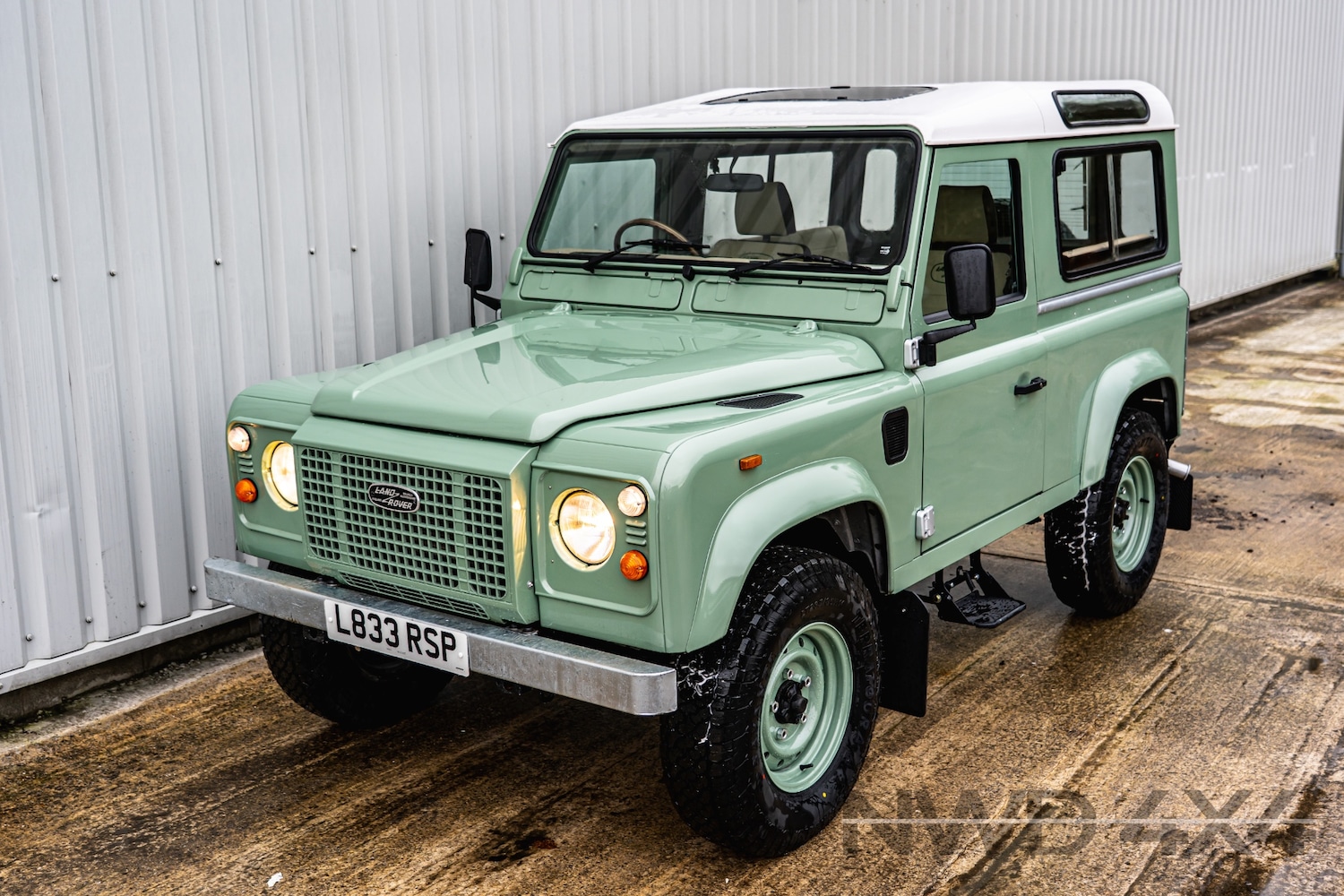 Used Land Rover Defender 90 1994 for sale - 77444148: Photo 4