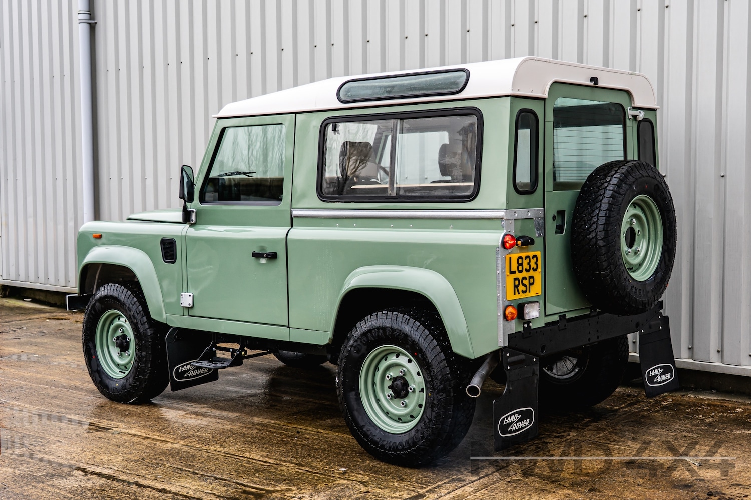 Used Land Rover Defender 90 1994 for sale - 77444148: Photo 6