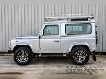 Used Land Rover Defender 2007 for sale - 76637532: Photo