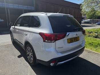 Used Mitsubishi Outlander 2016 for sale - 79608701: Photo