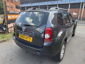 Used Dacia Duster 2015 for sale - 79023897: Photo
