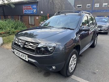 Used Dacia Duster 2015 for sale - 79023897: Photo
