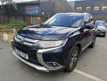 Used Mitsubishi Outlander 2016 for sale - 79471018: Photo