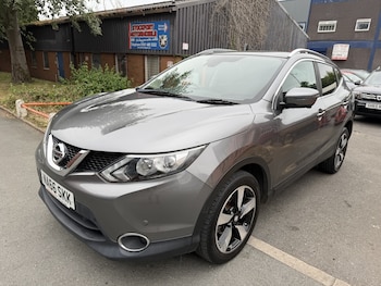 Used Nissan Qashqai 2016 for sale - 79255034: Photo