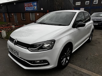 Used Volkswagen Polo 2015 for sale - 78469663: Photo