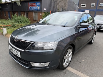 Used Skoda Rapid Spaceback 2016 for sale - 79176780: Photo