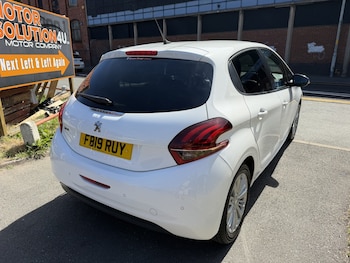 Used Peugeot 208 2019 for sale - 79471075: Photo