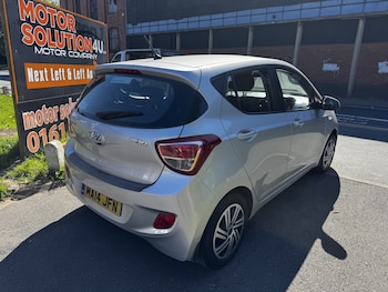 Used Hyundai i10 2014 for sale - 79495282: Photo