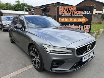 Used Volvo V60 2019 for sale - 79360200: Photo