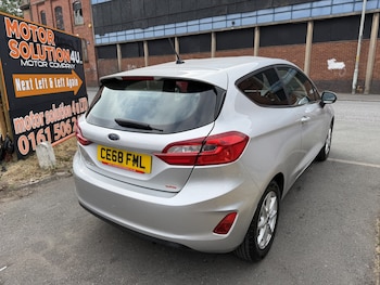 Used Ford Fiesta 2018 for sale - 79254955: Photo